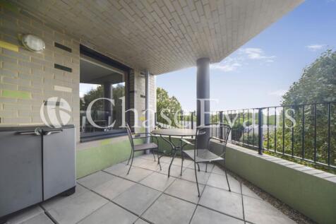Triangle Apartments,