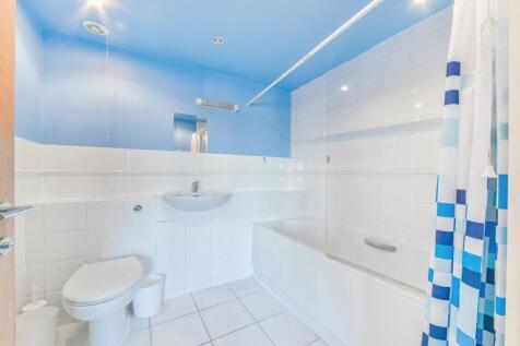 Bathroom - Langbourn