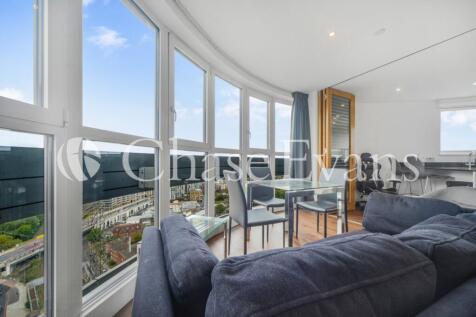 Gateway Tower, Weste