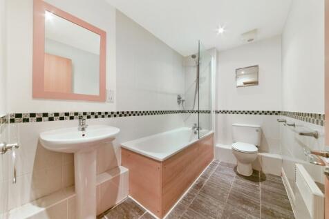 Bathroom - Hamilton