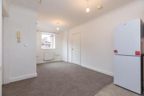 Lounge / Kitchen