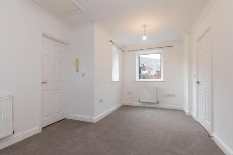 Lounge / Kitchen