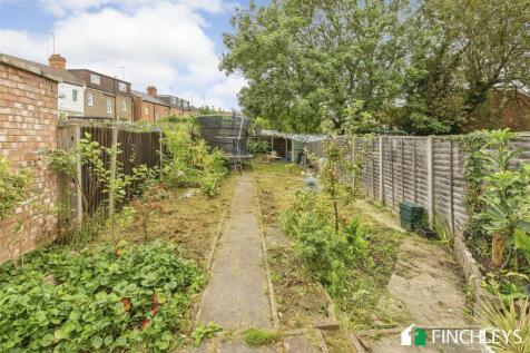 35coppettsroadlondonn101hr-21.jpg
