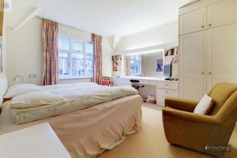 14_Bedroom 2-1.jpg