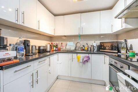 flat44normancourtnetherstreetlondonn31qq-1.jpg