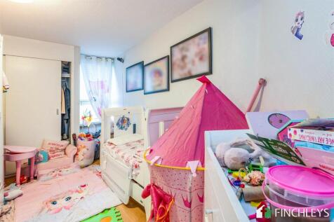 flat44normancourtnetherstreetlondonn31qq-12.jpg