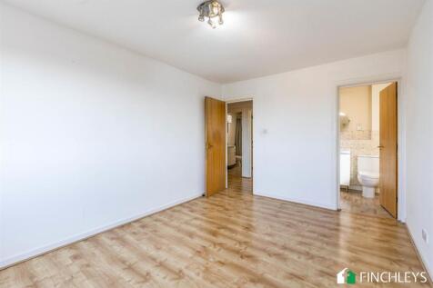 flat7westleighcourt122-124netherstreetlondonn128eu