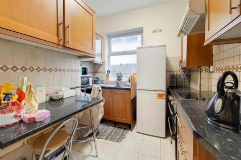 6_Kitchen-1.jpg