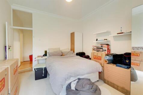 7_Main Bedroom-1.jpg