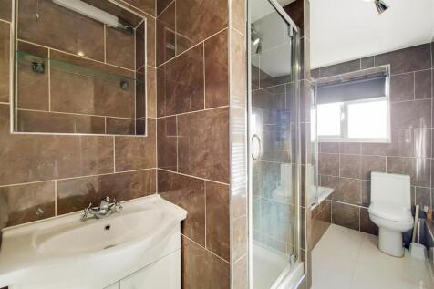 8_Bathroom-1.jpg