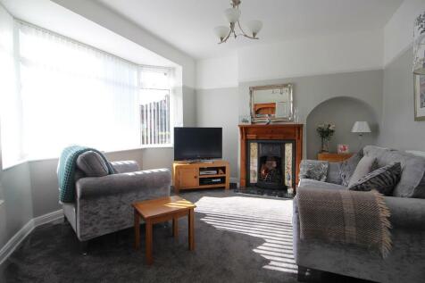 Living Room.JPG