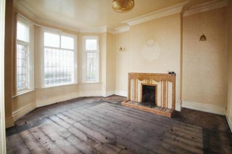 LIving Room.JPG