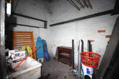 Outhouse.JPG
