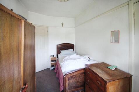 Third bedroom.JPG