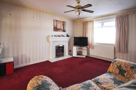 Living room 2.JPG