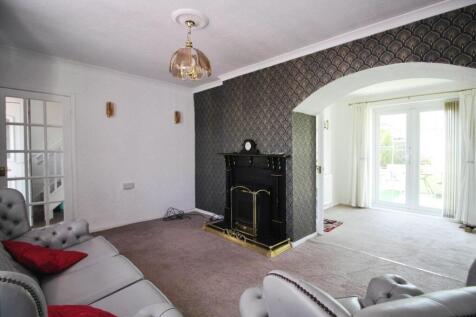 Living room 2.JPG