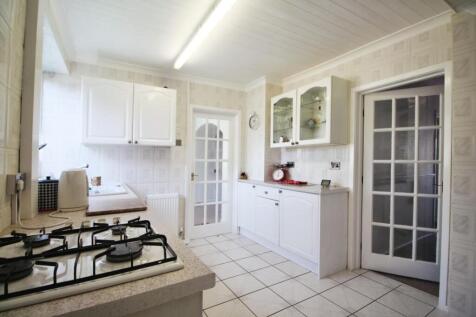 kitchen 3.JPG