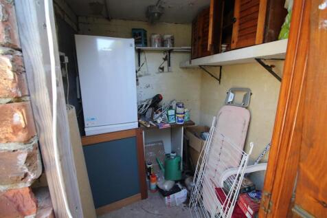 shed.JPG