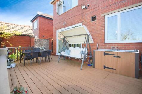 Decking area.JPG