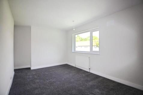 Master bedroom 2.JPG
