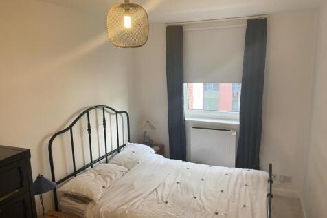 bedroom.jpg