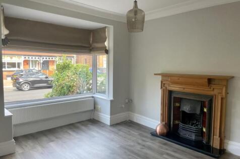LIVING AREA 2.jpg