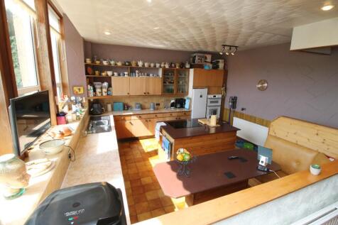 KItchen Dining area