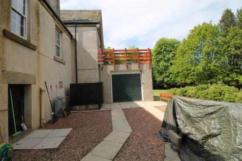 Garage area