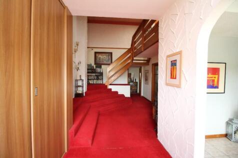 Hallway lower