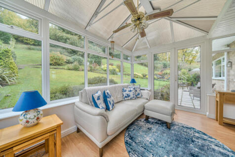 1374817-12-690350...