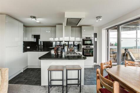 Kitchen/Diner/Living