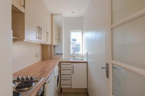 62 Paramount Court-5