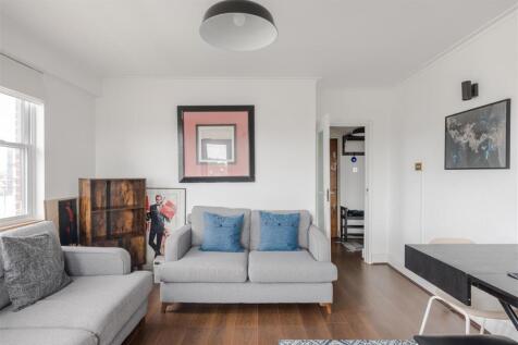 44 Collingwood House