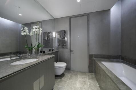 bathroom (2).jpg