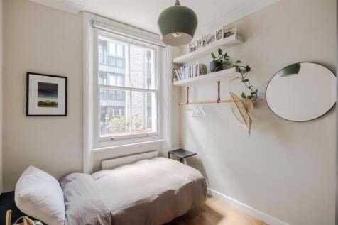 18 Cleveland Street-