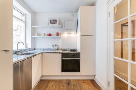 KITCHEN 2.jpg