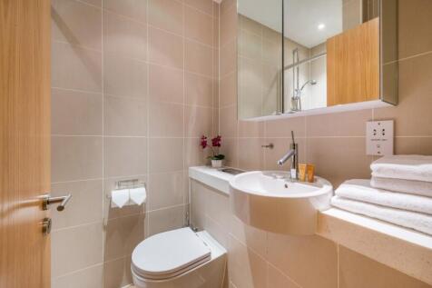 bathroom (2).jpg