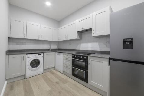 KITCHEN 2.jpg