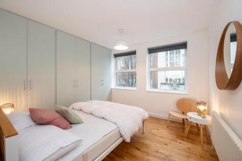 BEDROOM 1 b.jpg