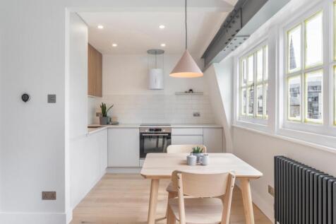 kitchen (2).jpg