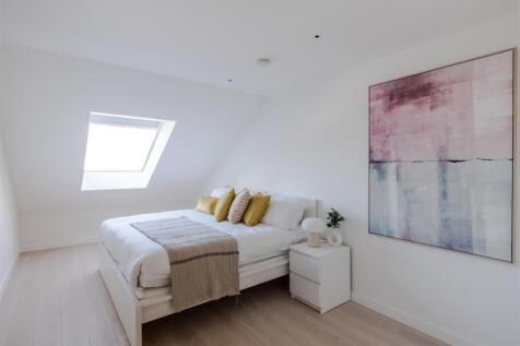 15 Hollen Street-1.j