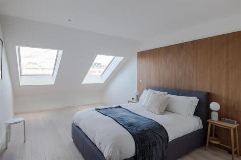 15 Hollen Street-7.j