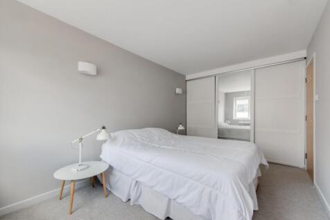 BEDROOM 1 b.jpg