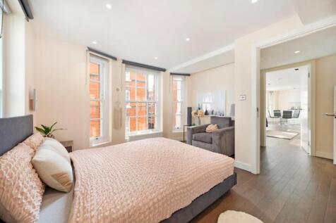 BEDROOM 1 b.jpg