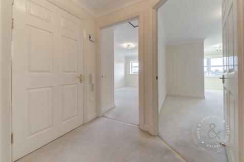 birch-court-04.jpg