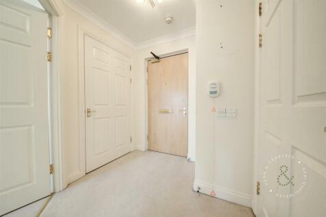birch-court-05.jpg