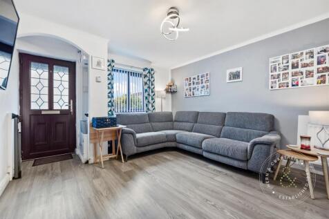 Cresswell-Close-06.jpg