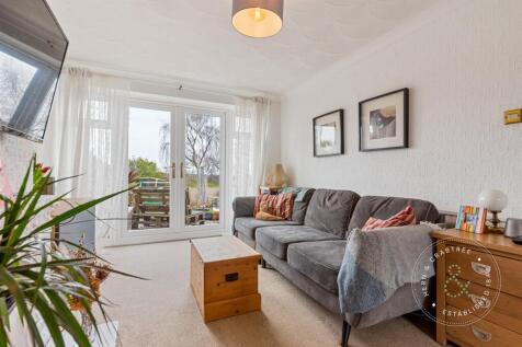 Carisbrooke-Way-11.jpg