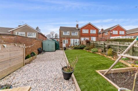 Carisbrooke-Way-24.jpg