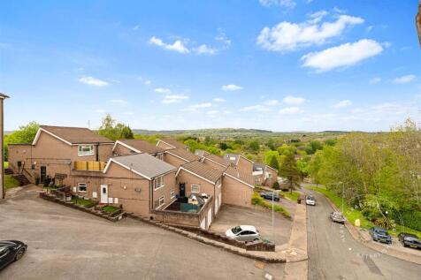 Linnet Close, Hern Crabtree (22).jpg